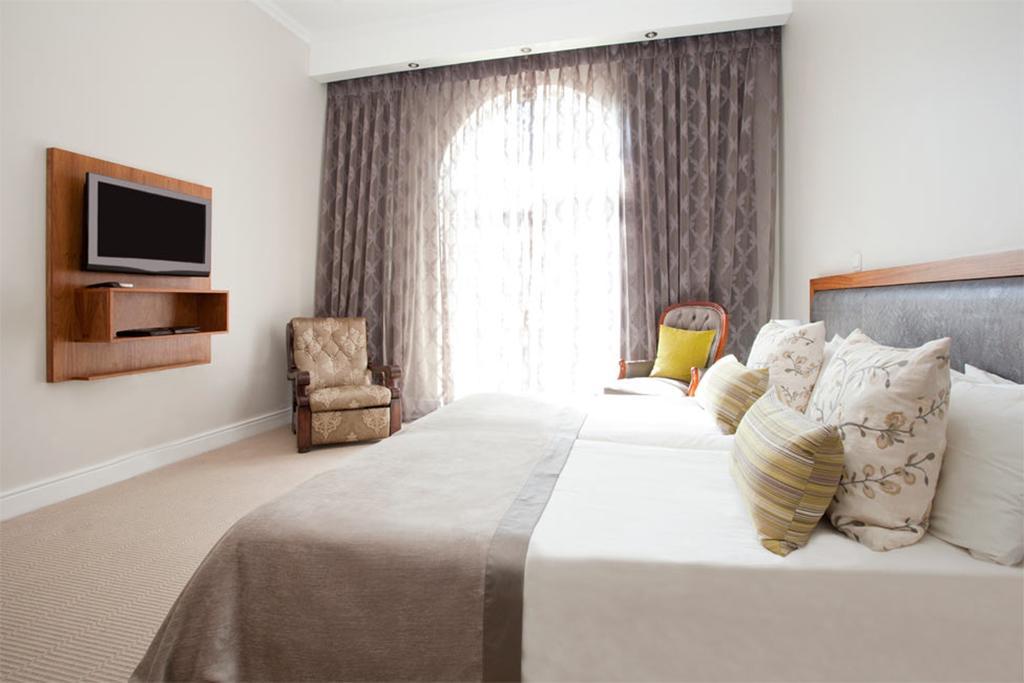 Cascade Manor Hotel Paarl Room photo